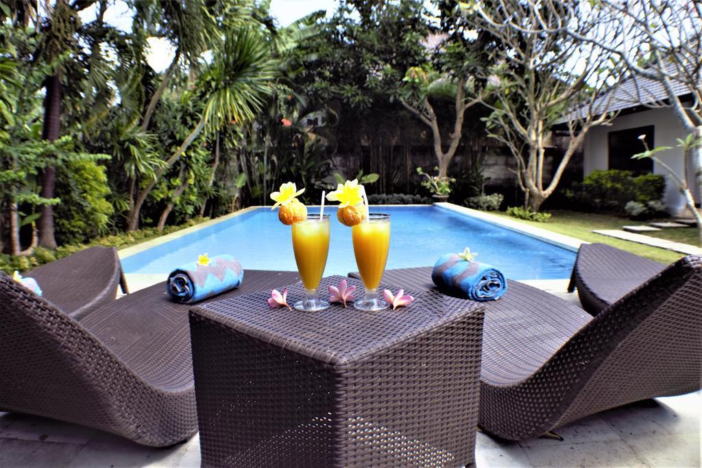 Finn'S Villa Santai Seminyak  Bagian luar foto