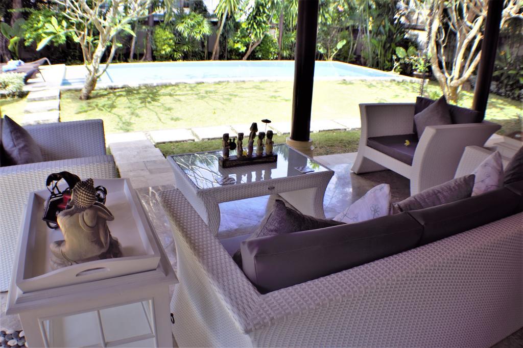 Finn'S Villa Santai Seminyak  Bagian luar foto