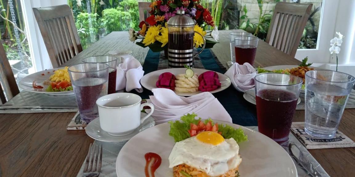 Finn'S Villa Santai Seminyak  Bagian luar foto